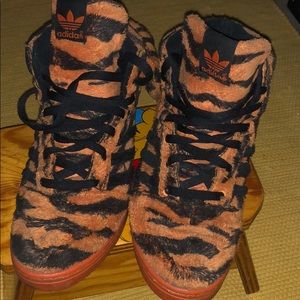 Jeremy Scott Tigers